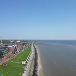 Strand-penthouse, 128 Qm, Maisonette, Parkplatz Апартаменты
