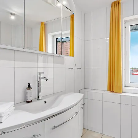 Strand-penthouse, 128 Qm, Maisonette, Parkplatz